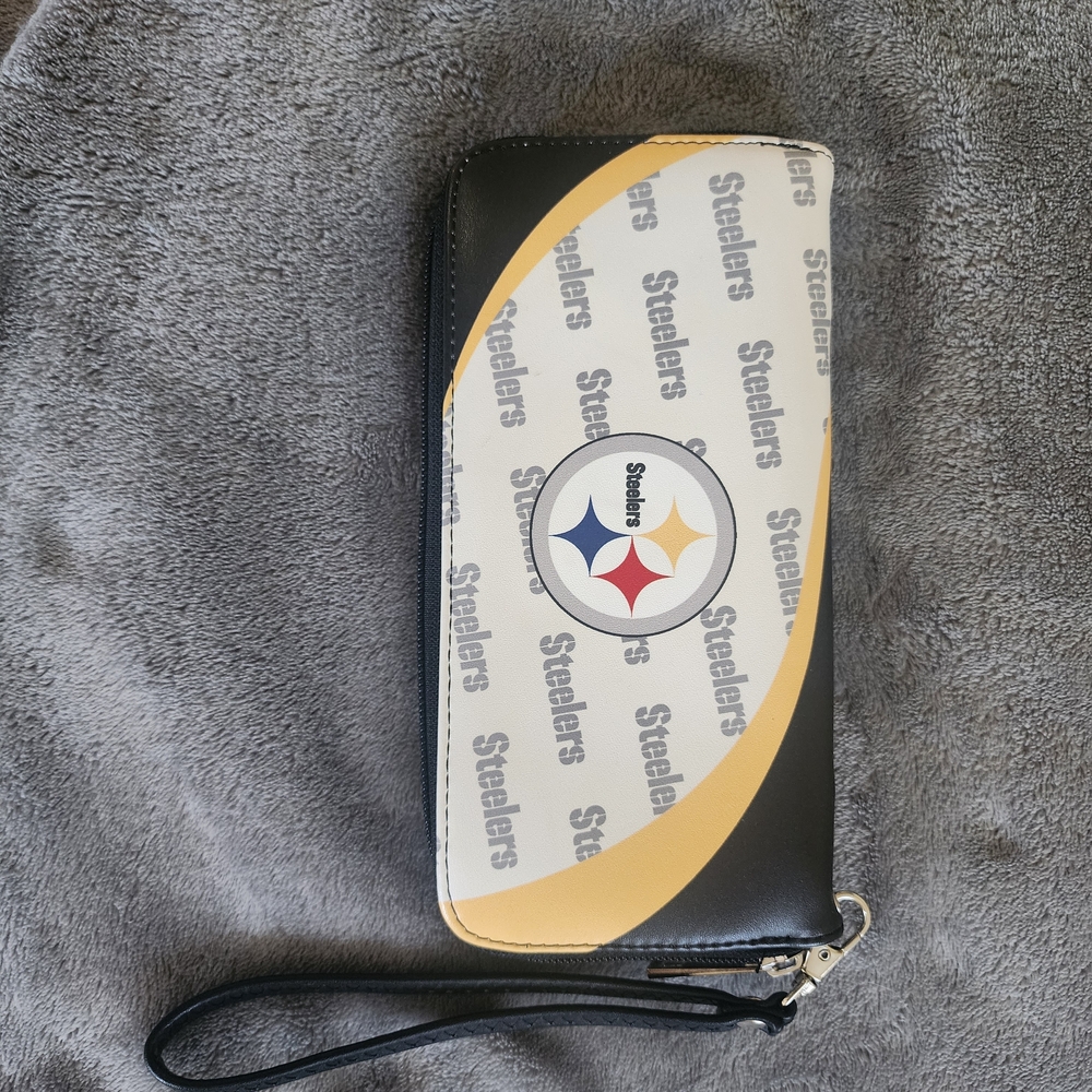 Pittsburgh Steelers Logo Wristlet Wallet - Black, Gold, White